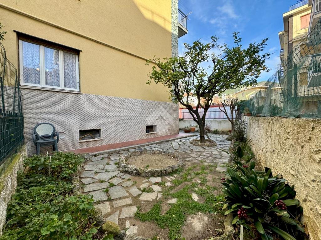 Quadrilocale Via Belgio, Spotorno - foto 1