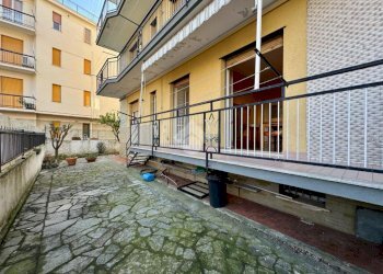 Quadrilocale Via Belgio, Spotorno - foto 20