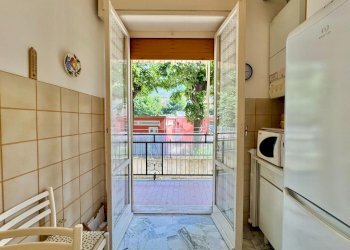 Four-room apartment Via Belgio, Spotorno - photo 13