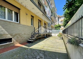 Four-room apartment Via Belgio, Spotorno - photo 17