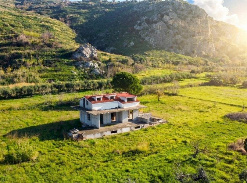 Villa Mondragone - photo 2
