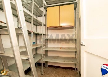 Three-room apartment Via Montebruno, 6 
 Marassi, Genova (neighborhood Marassi) - photo 32