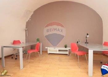 Ufficio Salita Di San Francesco, 7 
 Centro Storico, Genova (zona Centro Storico) - foto 6