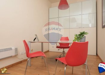 Ufficio Salita Di San Francesco, 7 
 Centro Storico, Genova (zona Centro Storico) - foto 12