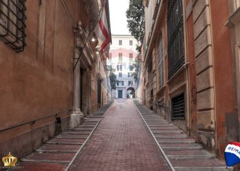 Ufficio Salita Di San Francesco, 7 
 Centro Storico, Genova (zona Centro Storico) - foto 36