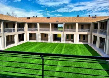Office via statale, 110
Villafranca, Medolla - photo 2