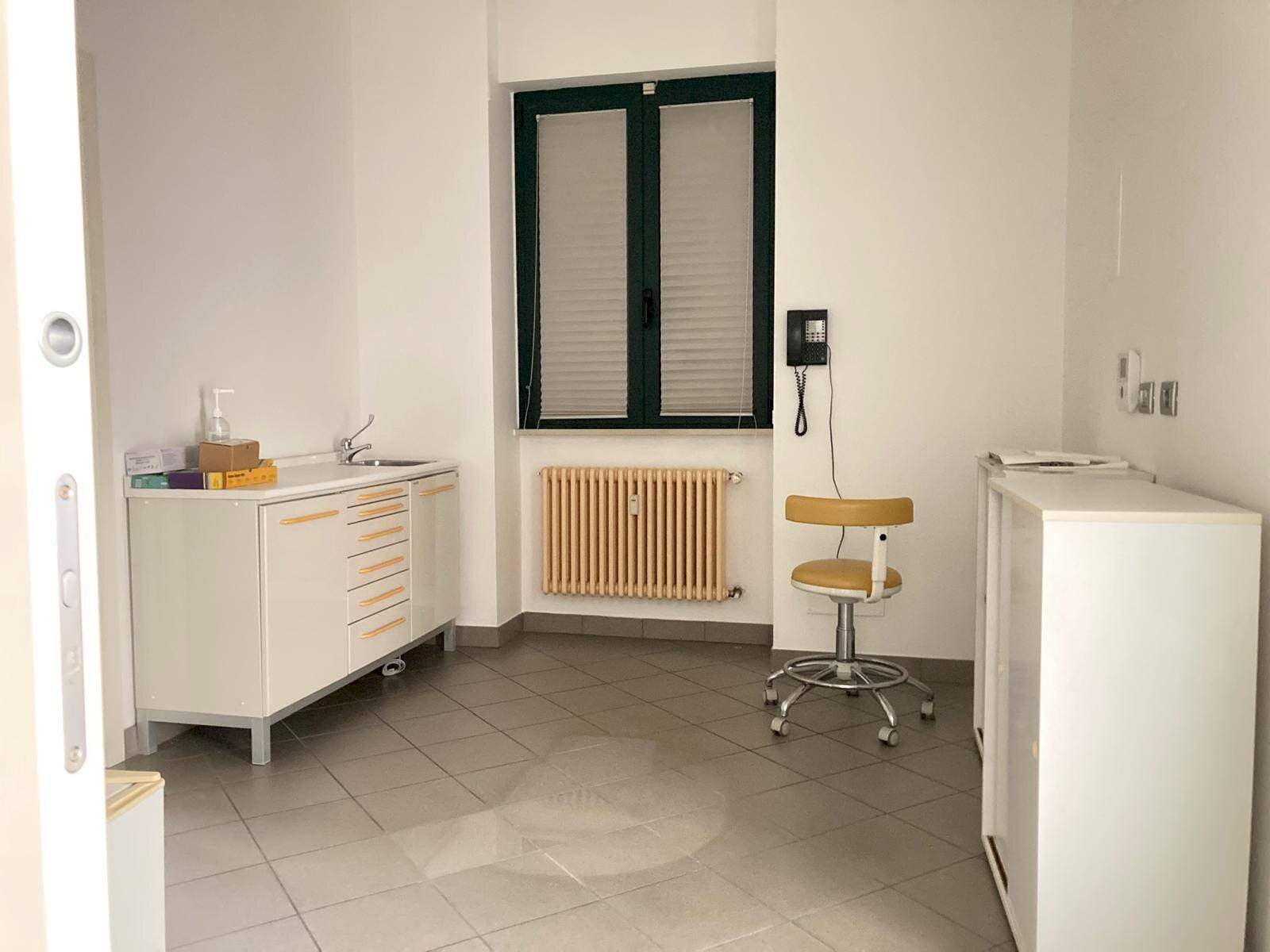 Foto 2 - Attività Commerciale VIALE GORIZIA, Mantova - foto 2