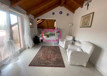 Foto 2 - Bilocale Via Pero
 
57, Varazze - foto 2