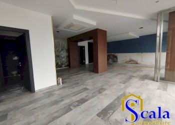 Foto 6 - Locale Commerciale zona anfiteatro, Santa Maria Capua Vetere - foto 6