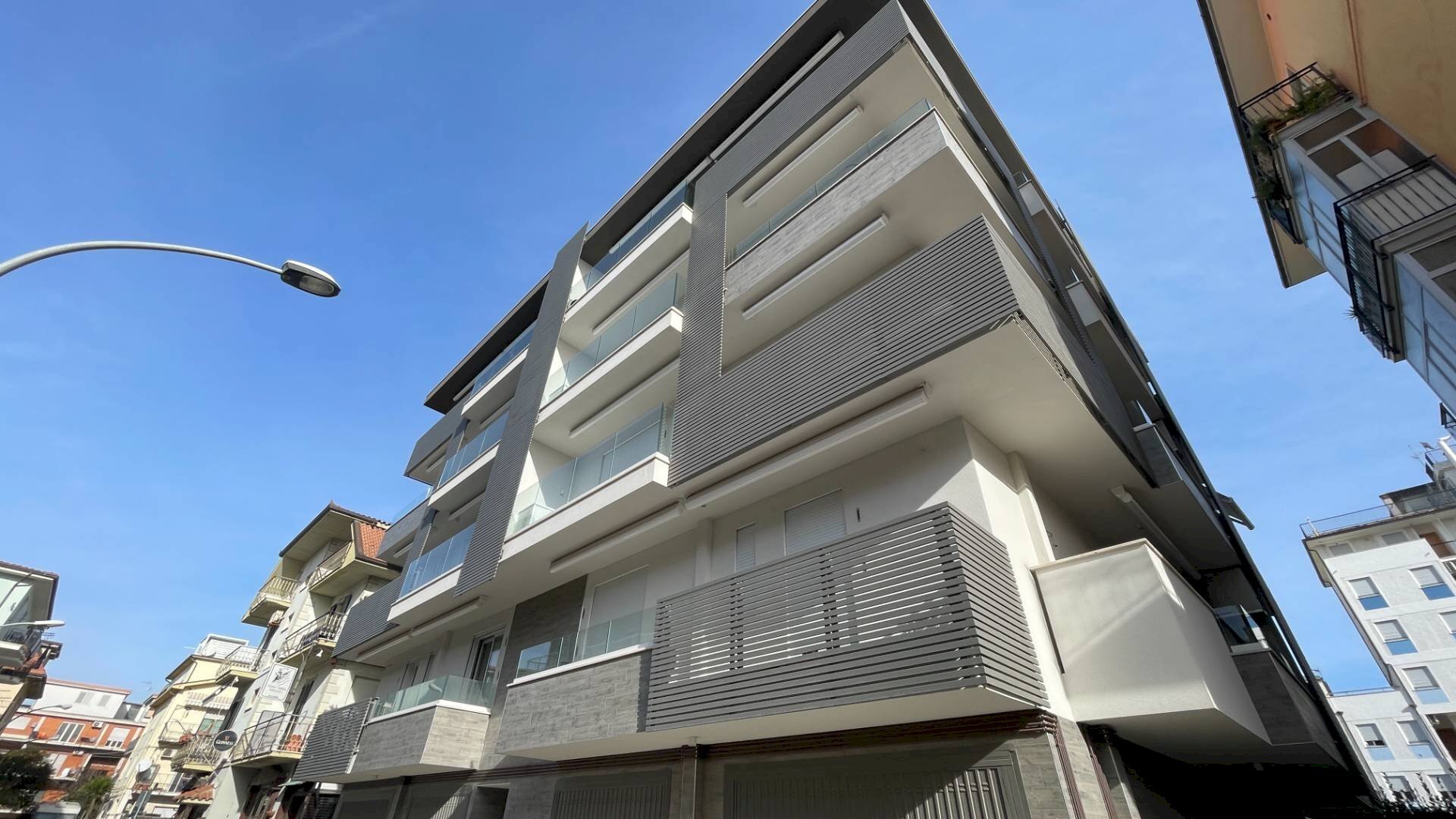 Foto 1 - Three-room apartment Via Ettore Fieramosca
 
5, San Benedetto del Tronto - photo 1