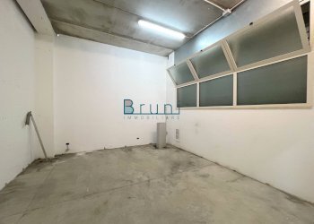 Foto 4 - Magazzino Via Niccolò IV, San Benedetto del Tronto - foto 4