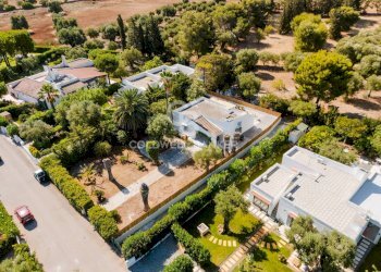 Foto 4 - Villa CONTRADA ROSAMARINA
 
152, Ostuni - foto 4