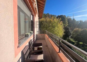 Balcone - Trilocale Via Scirlago
 
10, Cittiglio - foto 5