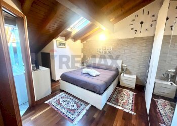 Camera / camera da letto - Trilocale Via Scirlago
 
10, Cittiglio - foto 13