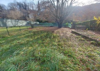 Giardino - Bilocale Via Provinciale per Orino
 
4, Castello Cabiaglio - foto 12