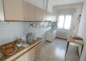 Cucina - Casa indipendente Via Cascine
 
64, Cittiglio - foto 10