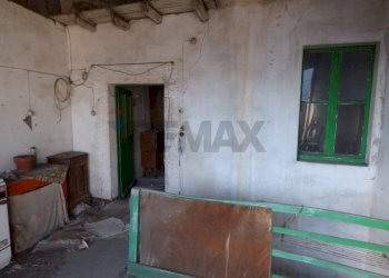 Casa all\'aperto - Casa semi indipendente via Mazzini
 
11, Casalzuigno - foto 8