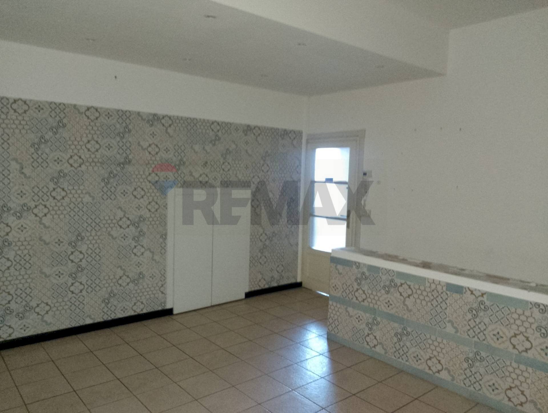 Stanza vuota - Commercial Premises Besozzo - photo 3