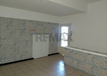 Stanza vuota - Commercial Premises Besozzo - photo 3