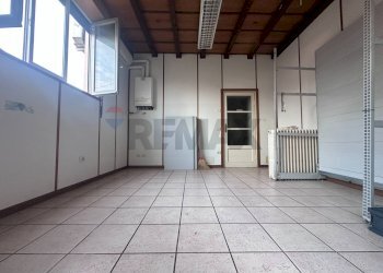 Stanza vuota - Commercial Premises Besozzo - photo 8