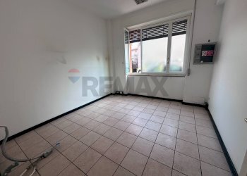 Stanza vuota - Commercial Premises Besozzo - photo 10
