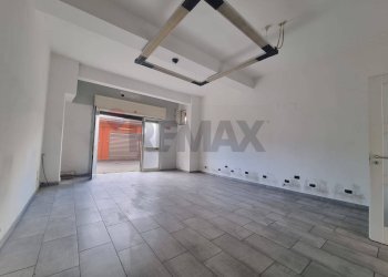 Foto 4 - Locale Commerciale Via Don Raffaele Abete
 
26, Melito di Napoli - foto 4