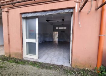 Foto 8 - Locale Commerciale Via Don Raffaele Abete
 
26, Melito di Napoli - foto 8