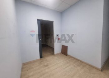 Foto 4 - Locale Commerciale via delle costellazioni
 
20, Melito di Napoli - foto 4