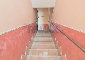 Scale - Independent house Via dello Stadio
 
17, Lentini - photo 4