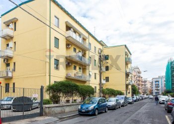 Edificio all\'aperto - Appartamento Via Costanza D'Aragona
 
16, Catania - foto 1