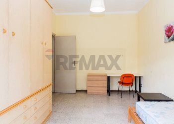 Camera / camera da letto - Appartamento Via Costanza D'Aragona
 
16, Catania - foto 30