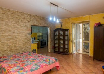 Camera / camera da letto - Trilocale Via Marchese Di Casalotto
 
49, Catania - foto 3