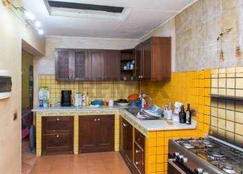 Cucina - Trilocale Via Marchese Di Casalotto
 
49, Catania - foto 6