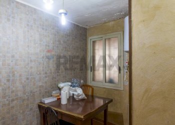 Sala da pranzo - Trilocale Via Marchese Di Casalotto
 
49, Catania - foto 10