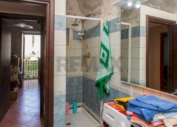 Bagno - Trilocale Via Marchese Di Casalotto
 
49, Catania - foto 12