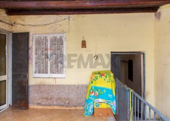 Terrazza - Trilocale Via Marchese Di Casalotto
 
49, Catania - foto 22