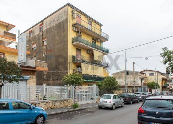 Edificio all\'aperto - Appartamento via Lenin
 
184, Misterbianco - foto 1