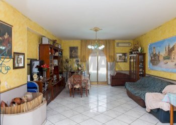 Sala da pranzo - Appartamento via Lenin
 
184, Misterbianco - foto 11