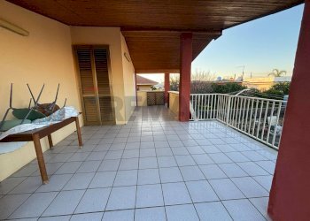 Terrazza - Casa semi indipendente VILLAGGIO DELFINO
 
snc, Carlentini - foto 43