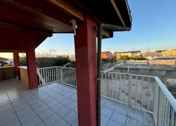 Balcone - Casa semi indipendente VILLAGGIO DELFINO
 
snc, Carlentini - foto 44