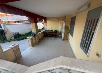 Terrazza - Casa semi indipendente VILLAGGIO DELFINO
 
snc, Carlentini - foto 49