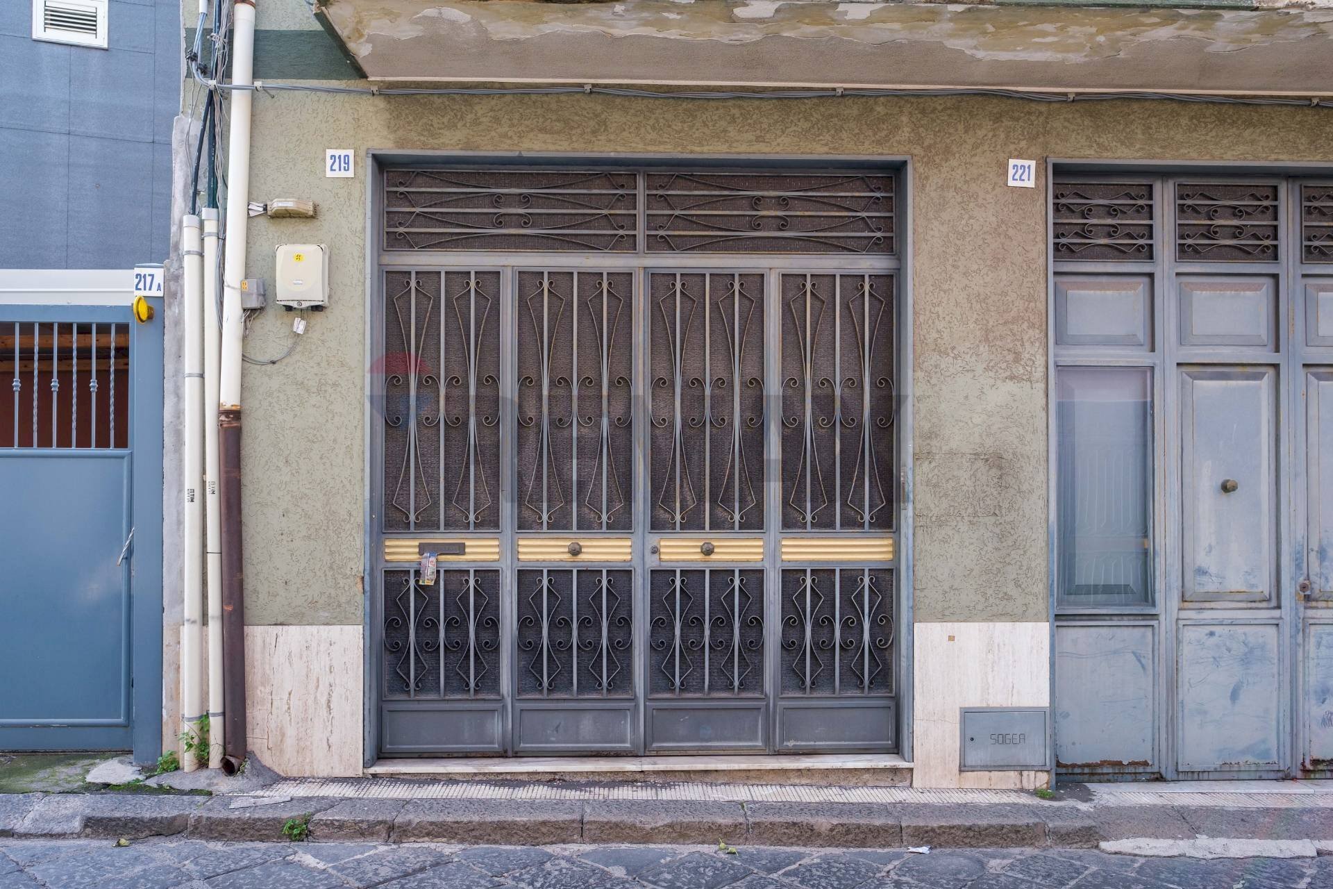 Edificio all\'aperto - Casa indipendente VIA SAN GIUSEPPE
 
219, Misterbianco - foto 3