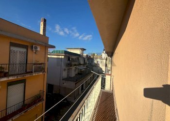 Balcone - Trilocale Via Nino Martoglio
 
31, Lentini - foto 17