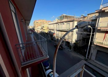 Balcone - Trilocale Via Nino Martoglio
 
31, Lentini - foto 24