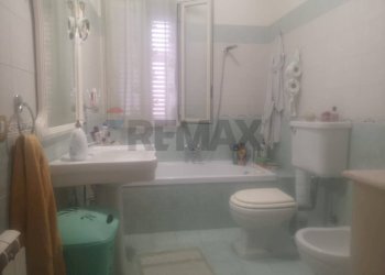 Bagno - Quadrilocale Via Sant'Antonio Abate
 
64, Misterbianco - foto 18