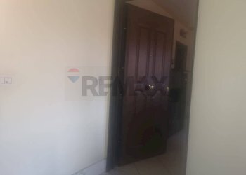 Hall / corridoio - Quadrilocale Via Sant'Antonio Abate
 
64, Misterbianco - foto 25