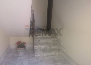 Scale - Quadrilocale Via Sant'Antonio Abate
 
64, Misterbianco - foto 28