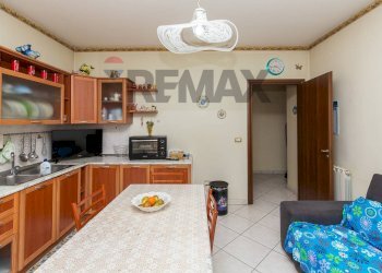 Cucina - Quadrilocale Via Sant'Antonio Abate
 
64, Misterbianco - foto 25