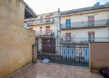 Balcone - Casa indipendente Via Gela
 
4, Caltagirone - foto 23