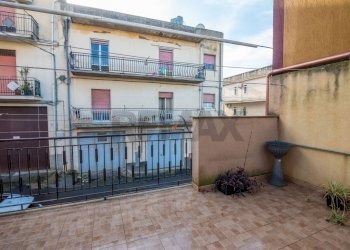Balcone - Casa indipendente Via Gela
 
4, Caltagirone - foto 24
